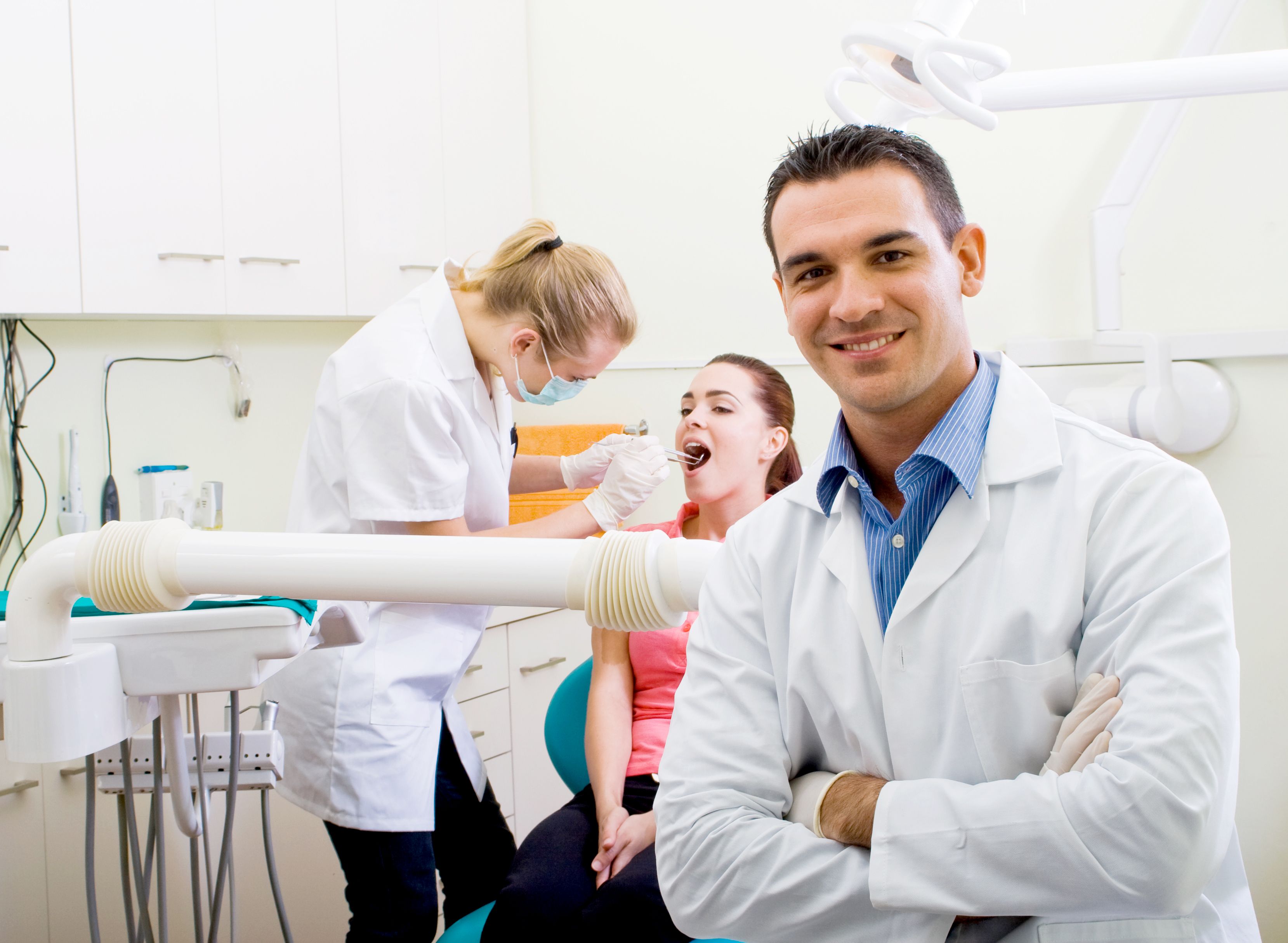 How Porcelain Crowns Bergen County, NJ Dentists Offer Can Improve Your Smile